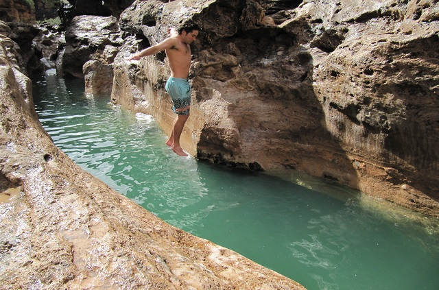 Baignade dans les gueltas