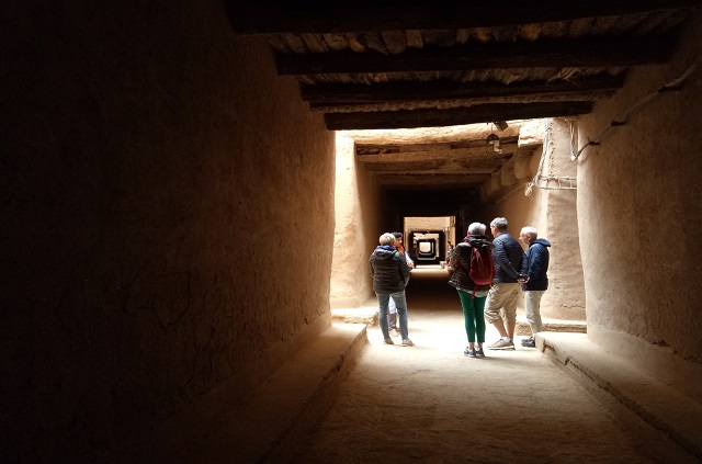 Ruelle couverte d'un ksar du sud Maroc